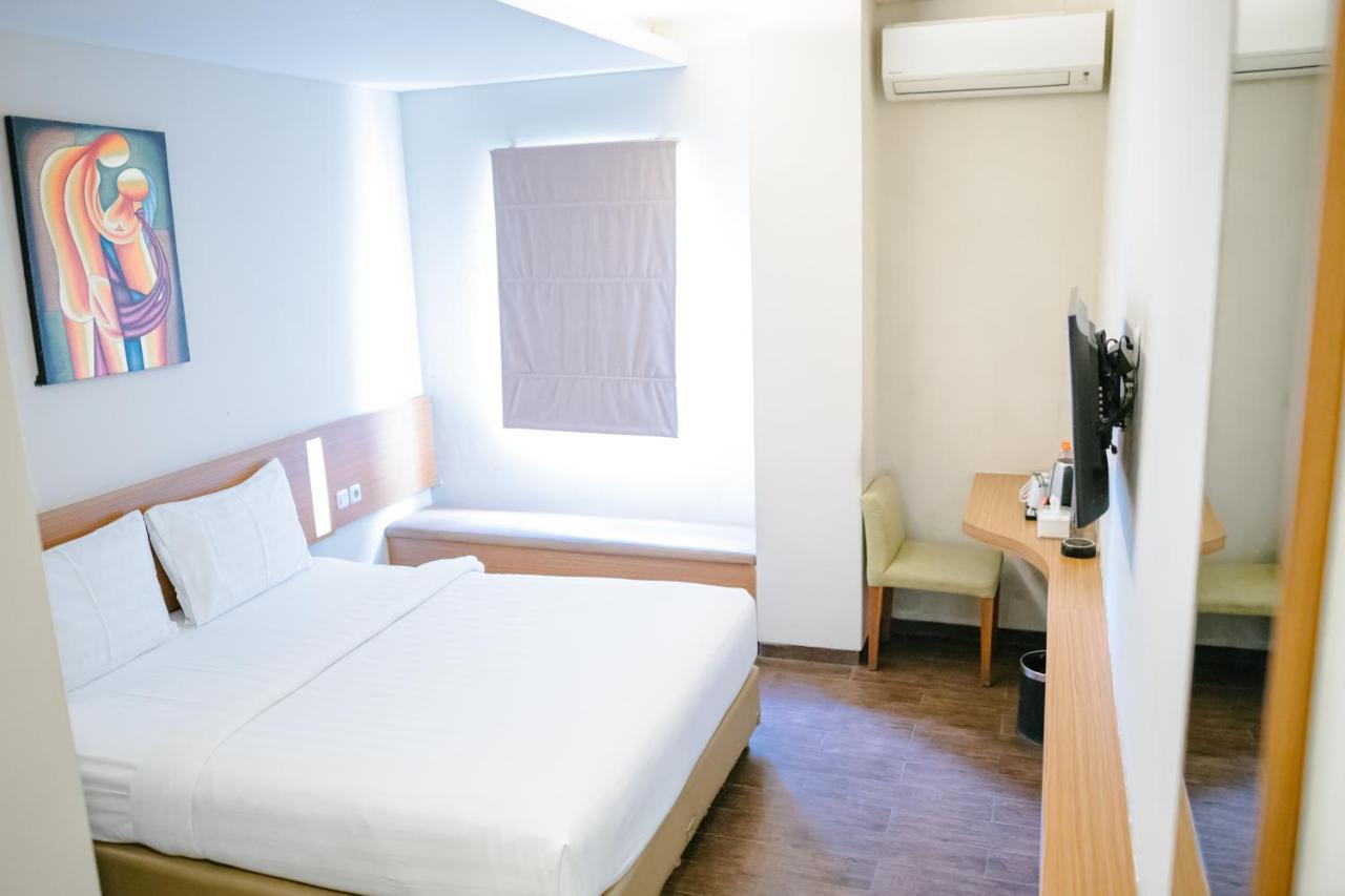 Biz Hotel City Center Ambon Εξωτερικό φωτογραφία