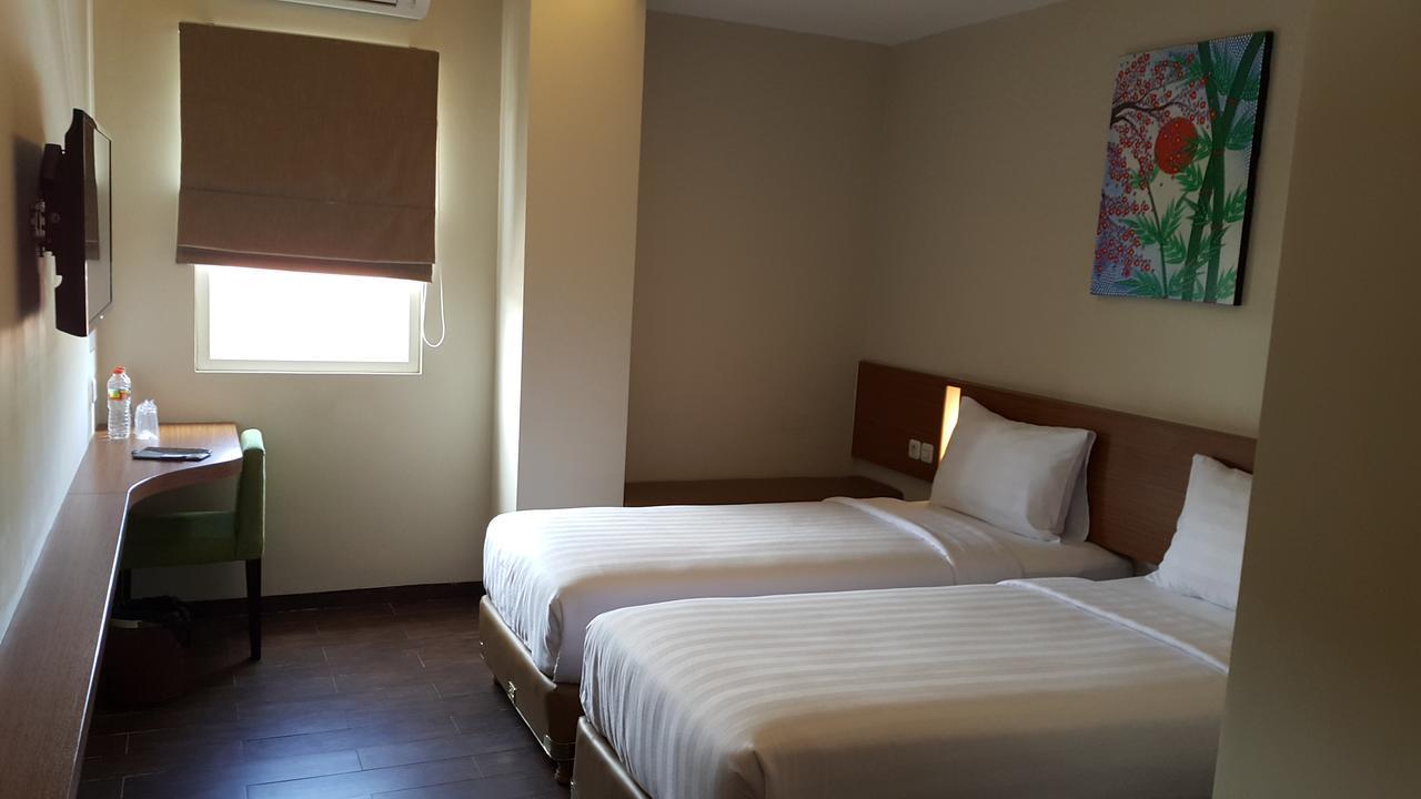Biz Hotel City Center Ambon Εξωτερικό φωτογραφία