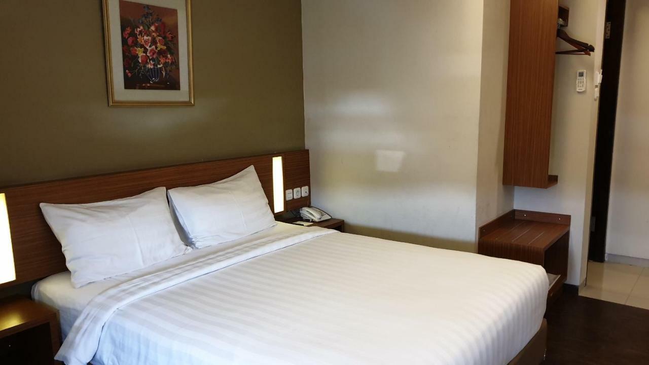 Biz Hotel City Center Ambon Εξωτερικό φωτογραφία